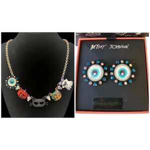 BETSEY JOHNSON SET Halloween Glow in Dark Charm Necklace & Eye Earrings NEW NWT